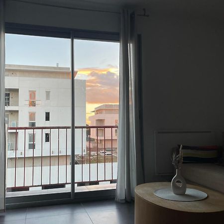 Appartamento Magnifique T3 quartier près d’arènes tram au pied de l’immeuble Montpellier Esterno foto